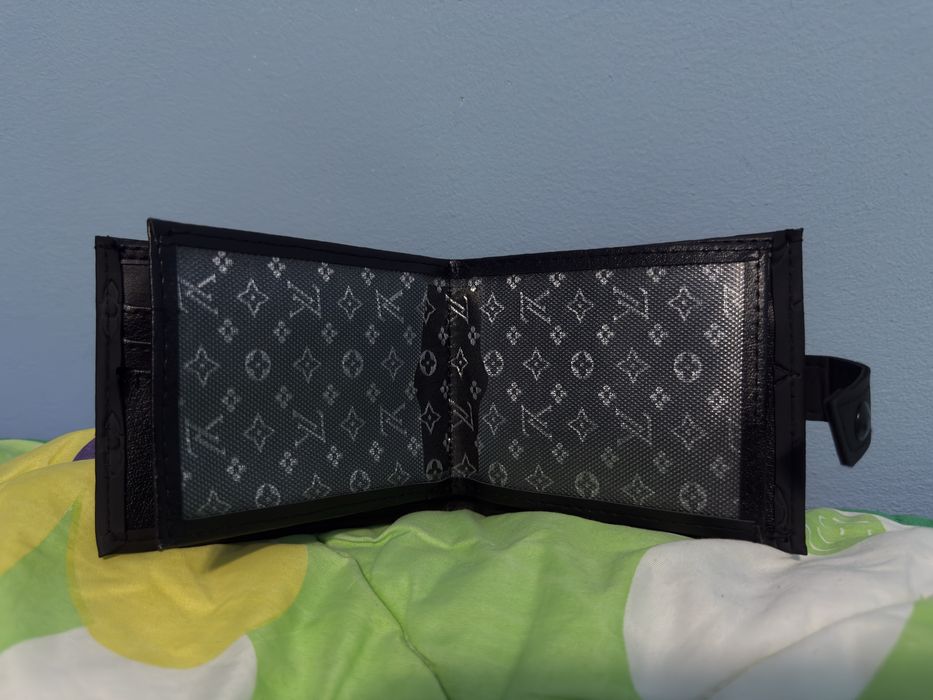 Louis Vuitton портмоне