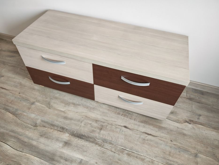 Comoda 120 x 52 x 50