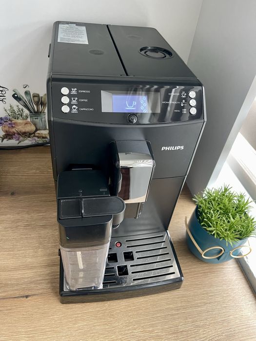 Aparat de cafea/Espressor automat Philips EP 3550