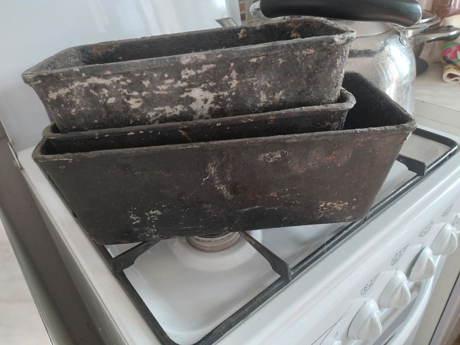 Продам посуду , формы для выпечки не дорого