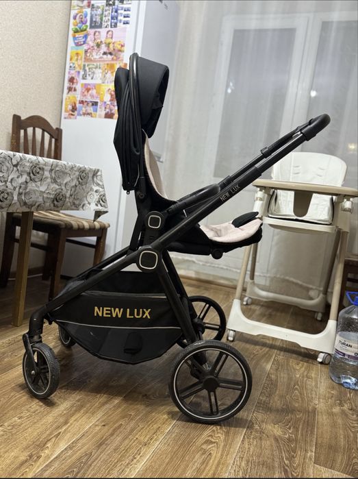 Продам детскую коляску