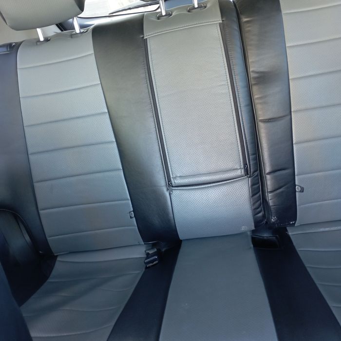 Автомобиль киа спортейж