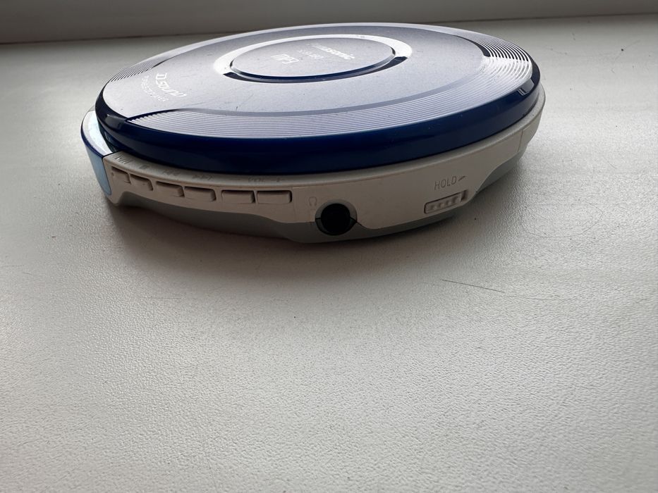 Продам Panasonic SL-SX480