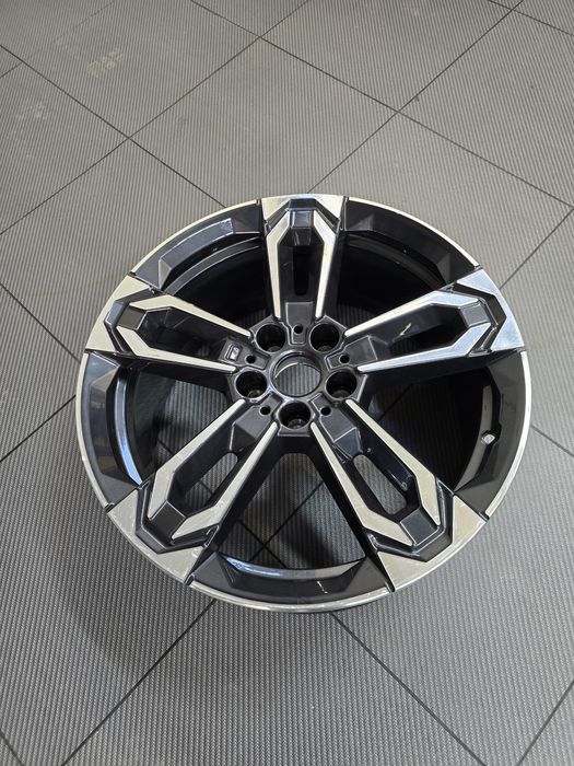 ОРИГИНАЛНА BMW 19” Джанта за X1 U11 / iX1