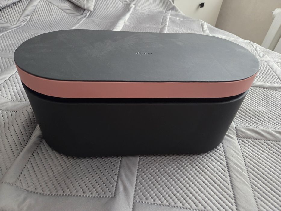 Дайсон сатылады.