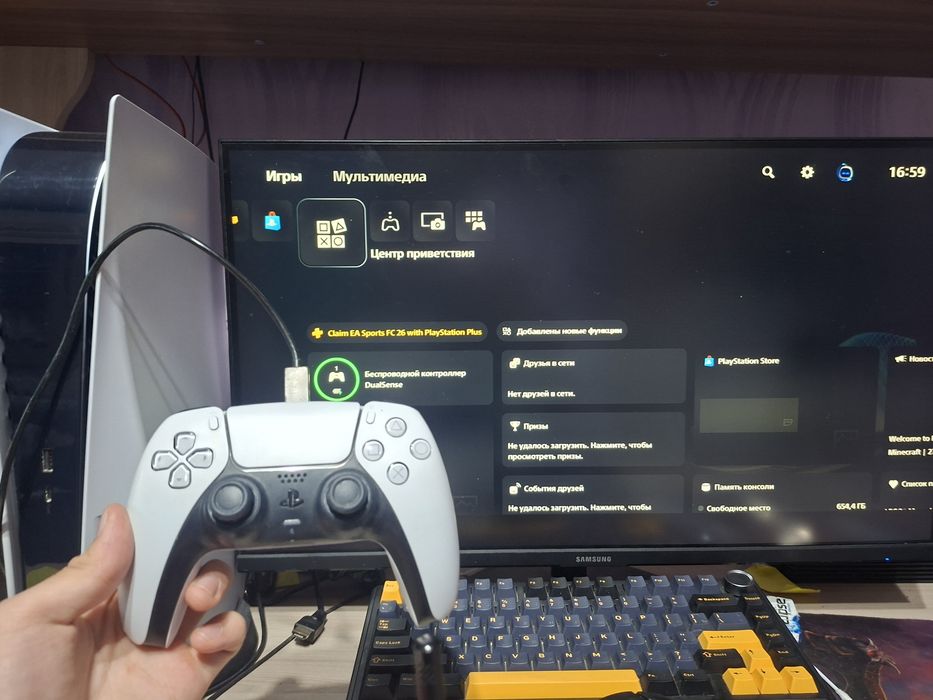 Продам PS5 с дисководом + джойстик
