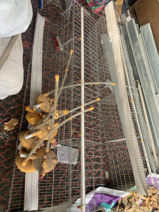 Tuxumdor tovuqlar uchun setka sotiladi,