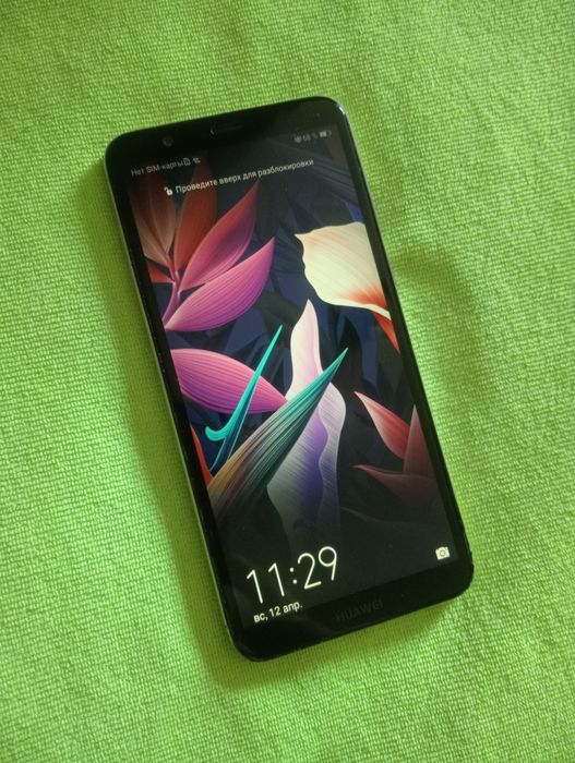 Продам Huawei P smart NFC