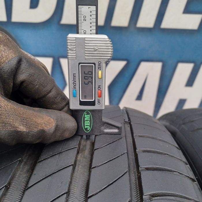 235 45 18 Michelin 4бр летни дот 23