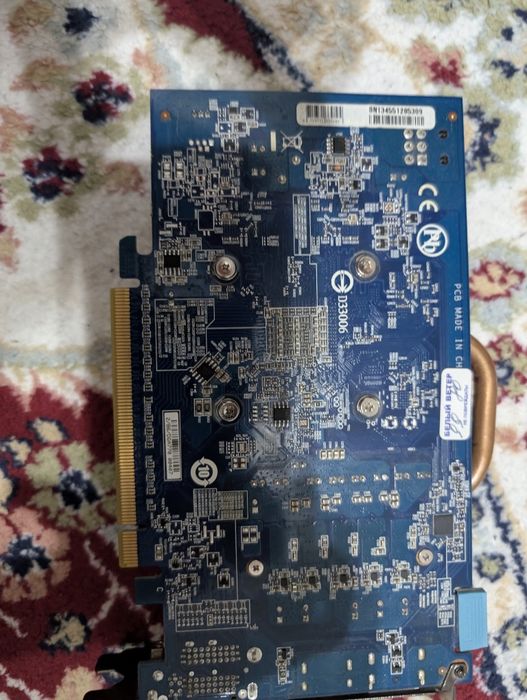 Продам видюху GV-R726Xwf2-2gb