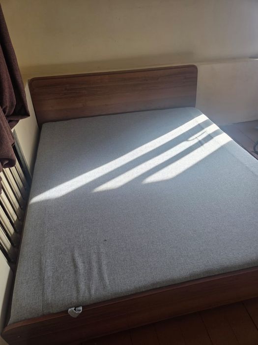 Продам кровать 2х2 м