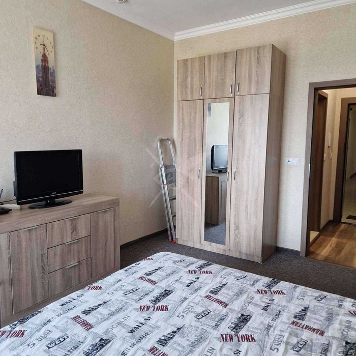 Продава се Едностаен апартамент в Бургас, Зорница - 45 кв.м за 2667 €/кв.м - Снимка #1