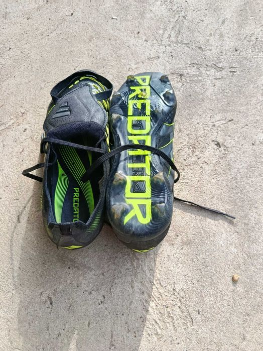 Ghete de fotbal Adidas Predator Pro negru