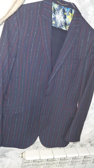Costum 3 piese, sacou, vesta, pantaloni.
