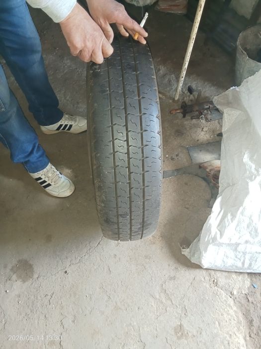 Продам колесо и карбюратор