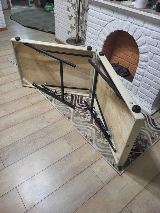 Кушетка склодная