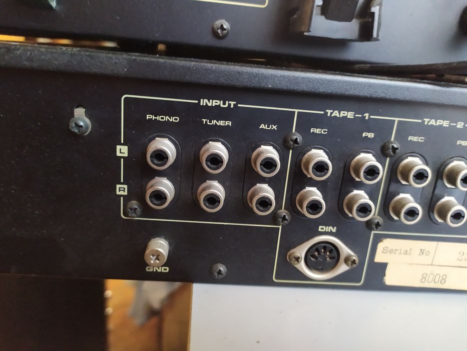 усилвате и тунер FISHER ca2030 fm 2121