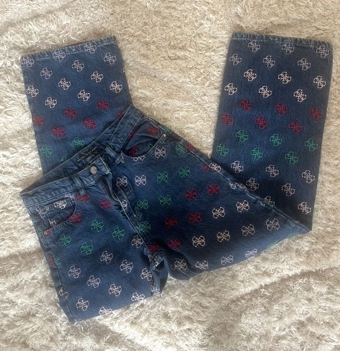 Дънки Guess за момиче