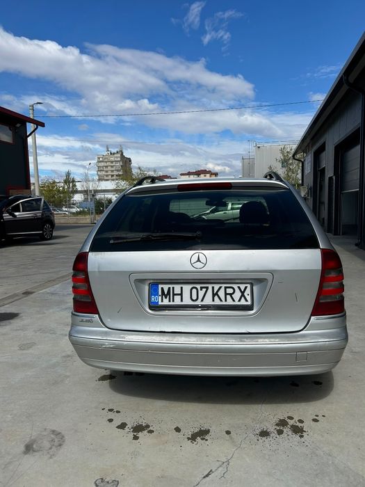 De vânzare Mercedes-Benz w 203 E class