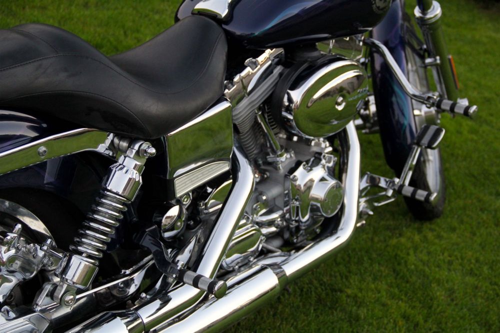 Harley Davidson 2002 Dyna Wide Glide CVO unicat in RO -pret off season