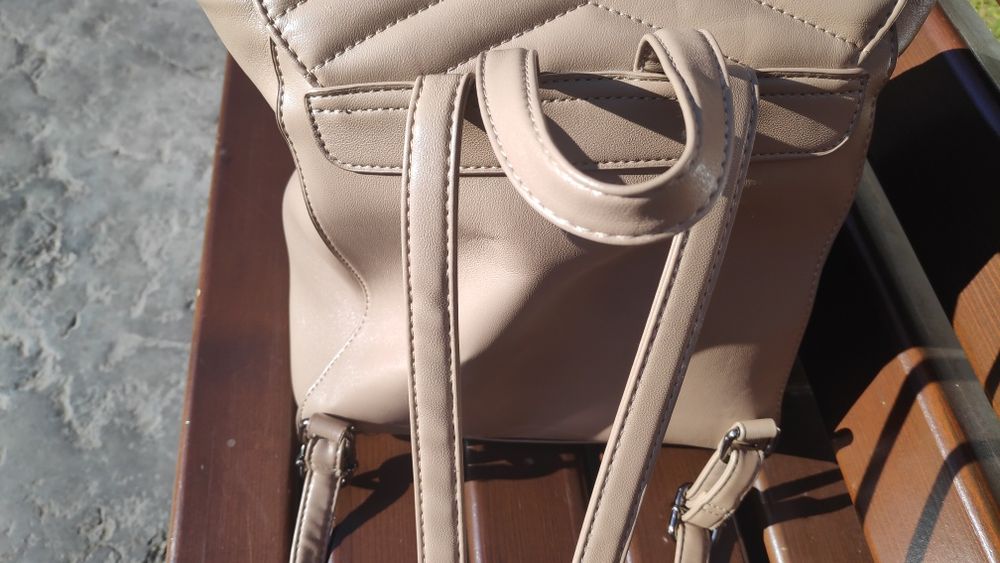 Дамска раница/ чанта Verde