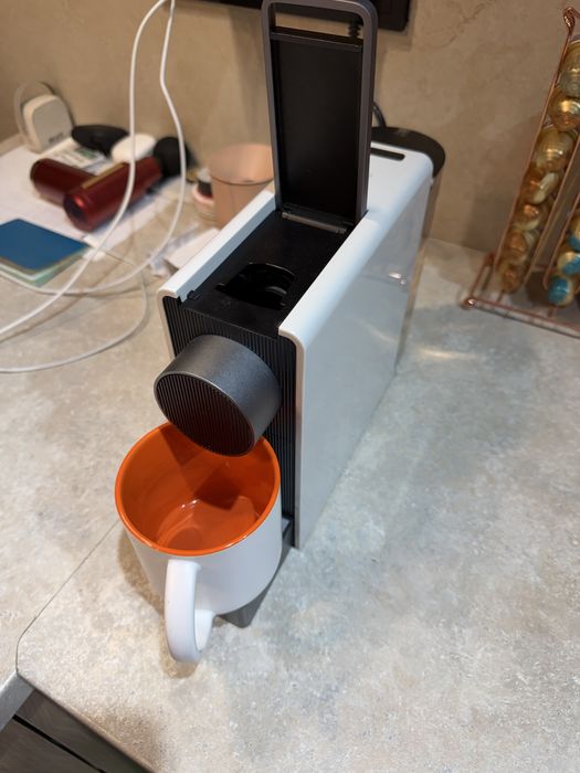 Кофемашина для капсул типа nespresso
