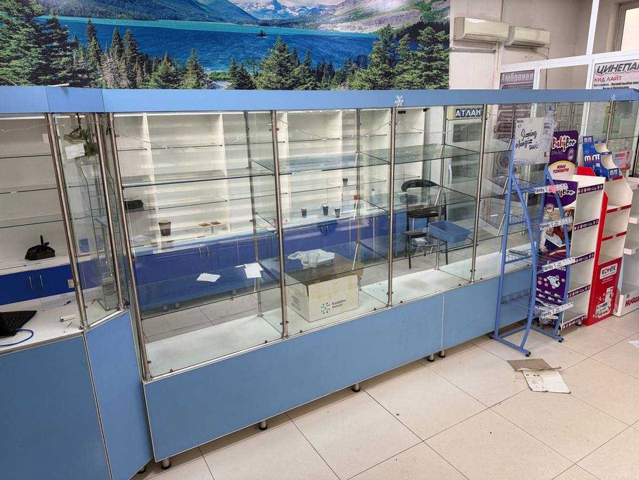 ПРОДАМ Мебель аптеки витрина, шкаф, стенка, стеллаж, касса