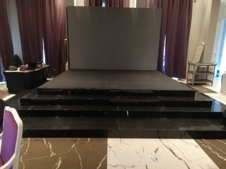 Led экран 12 м2 500тыс/тг