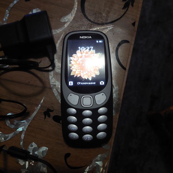 Нокия   ТА-1022  отключен