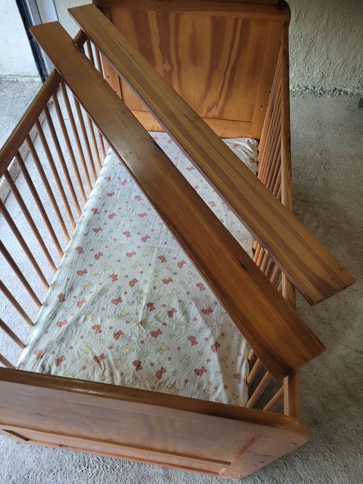 Детска кошара естествено дърво