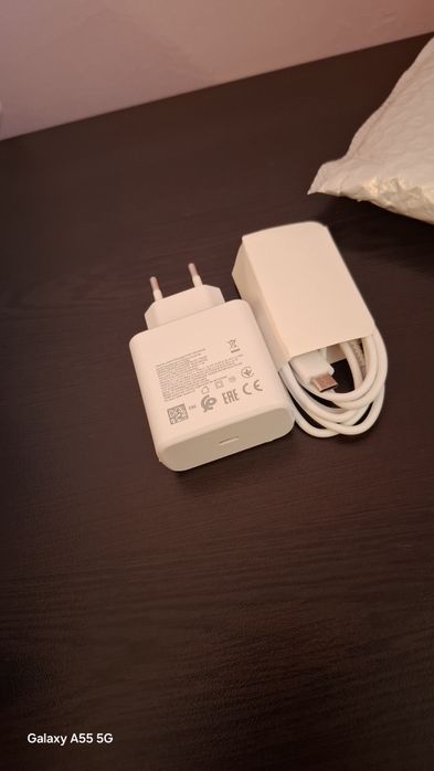 Зарядно устройство за смартфон