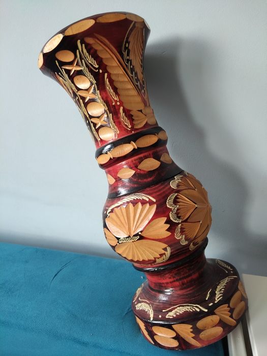 Стилна ваза за декорация