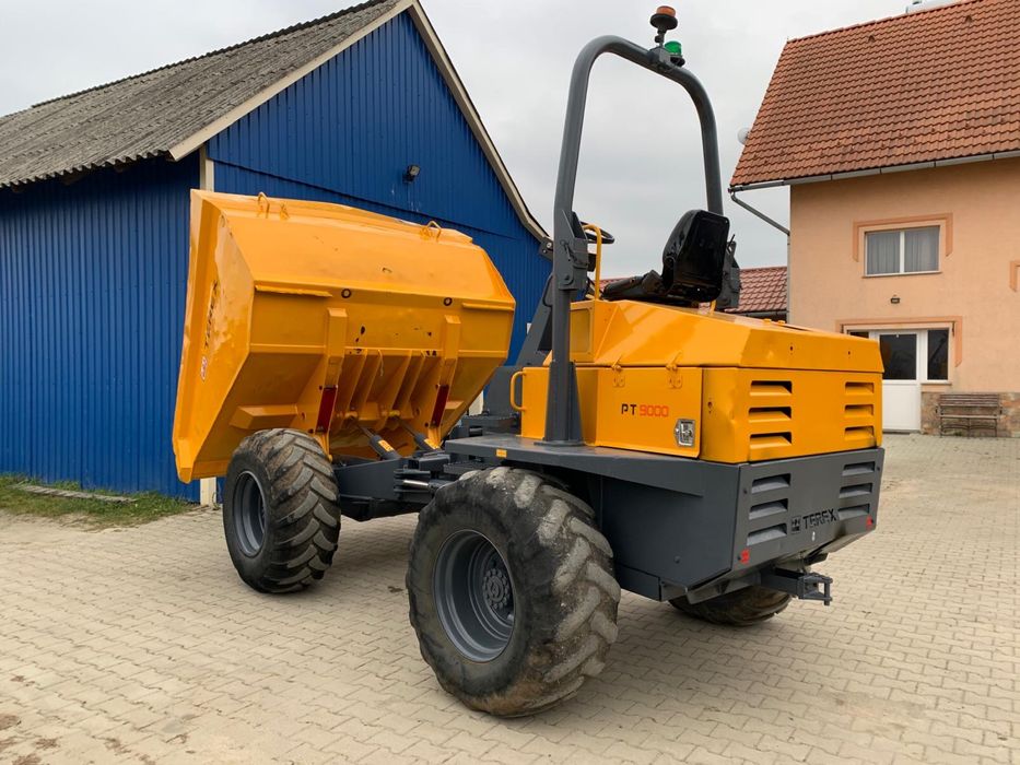 De vanzare sau da inchiriat Dumper