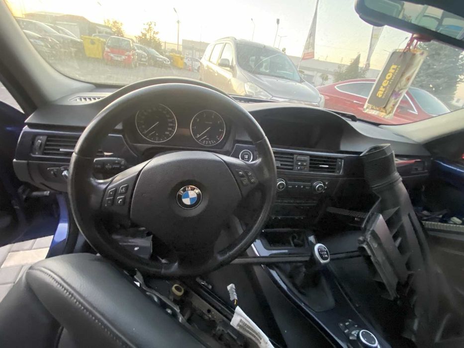 Dezmembrari dezmembrez Bmw Seria 3 E90 facelift 2.0 benzina cod motor N43B20A