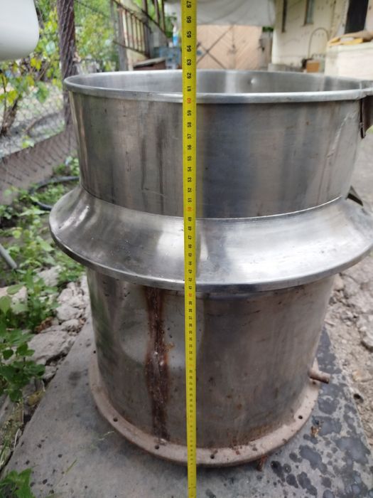 Ёмкость из нержавейки пищевой.