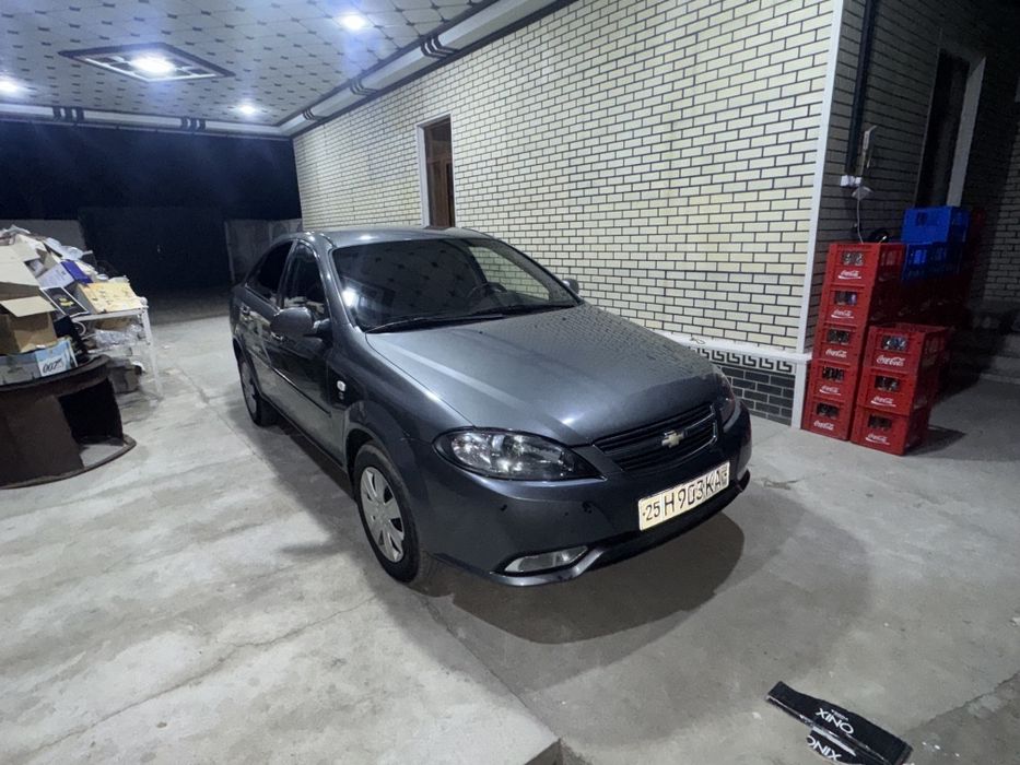 Срошни жентра сотилади