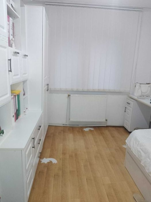Apartament 4 camere zona Unirii Centru