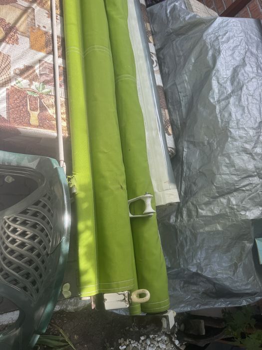 Copertinä lateralä 2 bucati impecabile