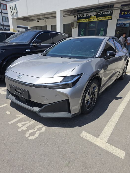 Toyota bz3 Long Range Premium FWD (616km)