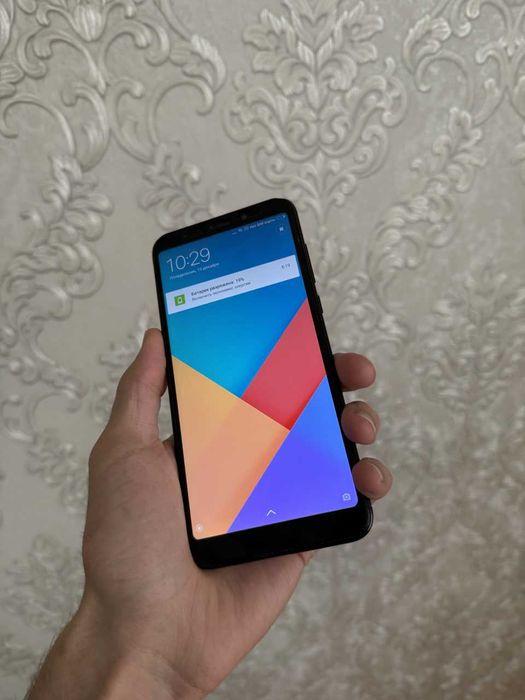 redmi 5 plus  (в хорошем сосотоянии)