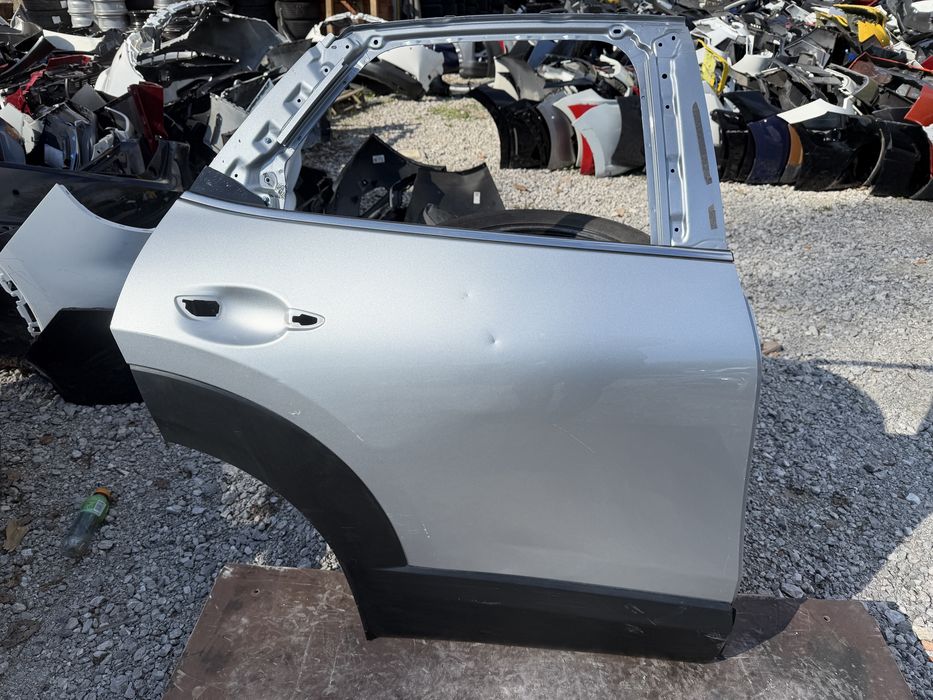 Врата Mazda CX30/CX-30 2019 год.-