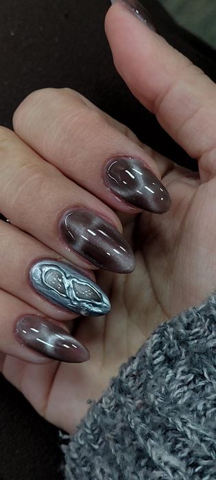 Manichiurista, fac orice tip de manichiura