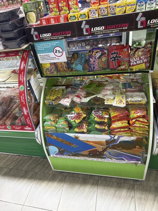 Vitrina polka tezda sotiladi ideal holati