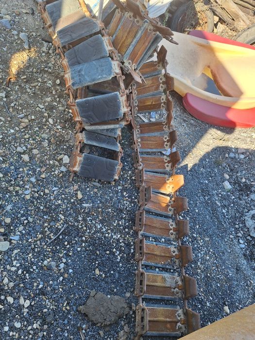 BOBCAT Mini incarcator Gehl R165 cu senile peste roti