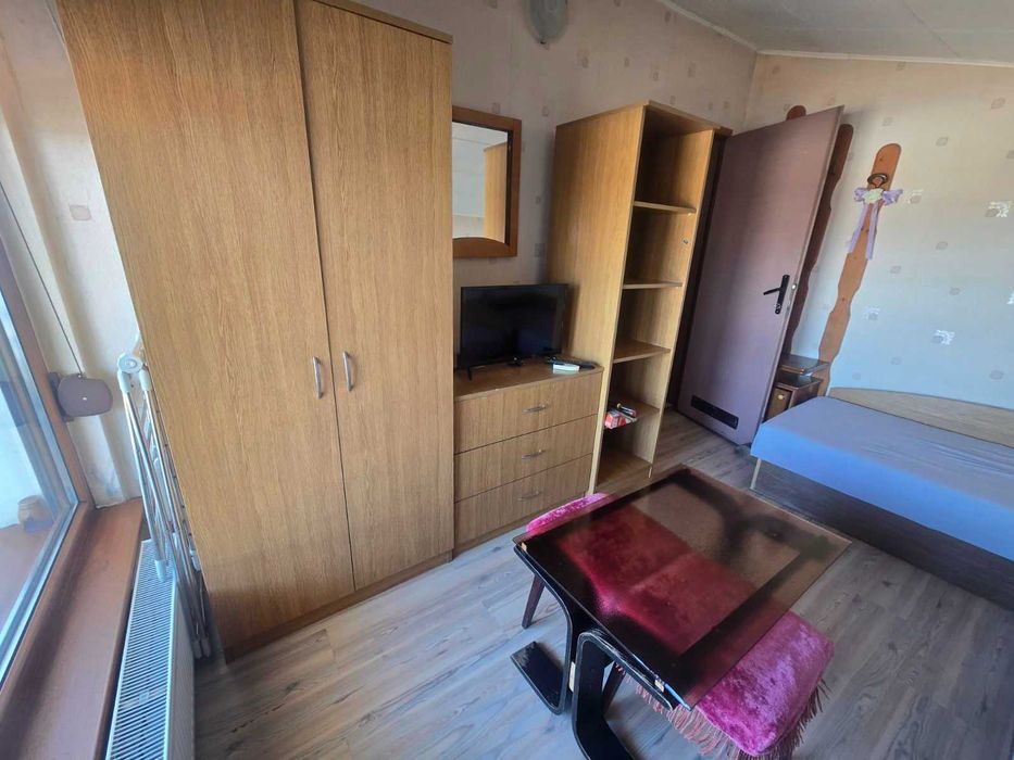 Таванска стая под наем в гр. Свищов