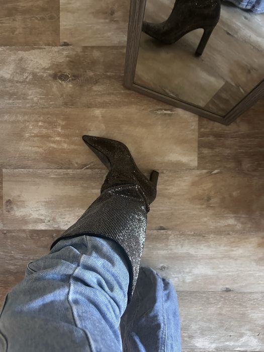 Ботуши с камъни