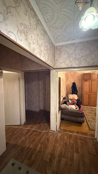 Срочно продам квартиру 21 микрорайон