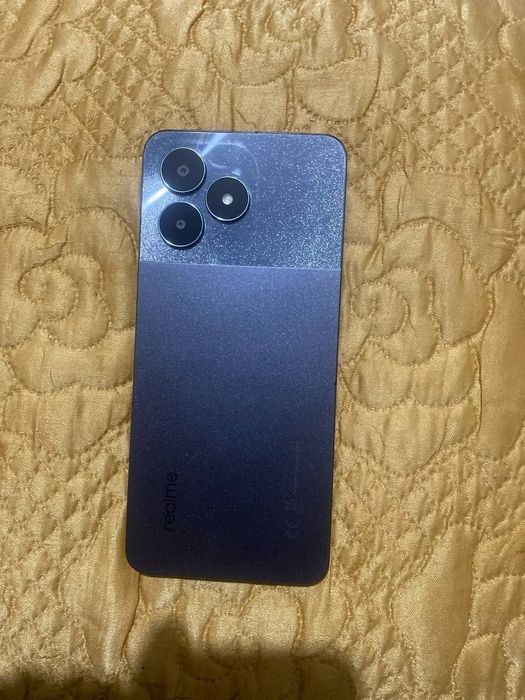 Realme note50 holati yaxshi xotirasi 6gb 128gb obmen bor