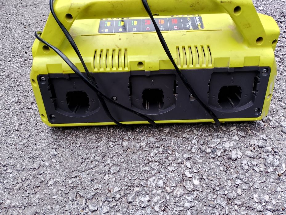 Зарядно за Ryobi
