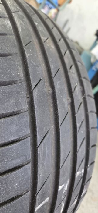 215 40 17 Kumho Ecsta